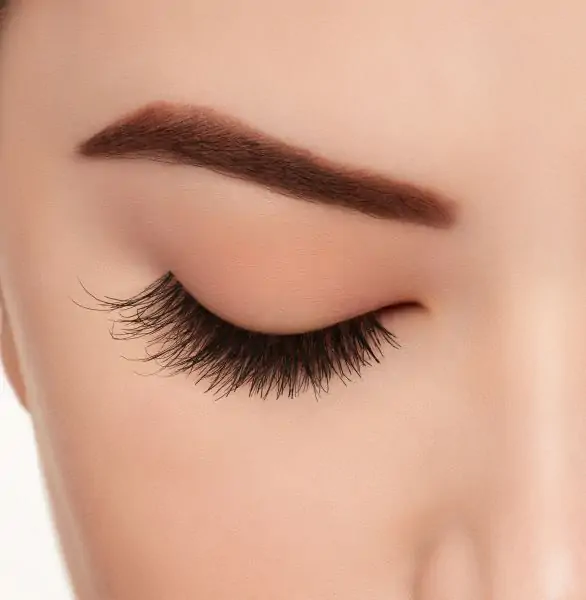 Ardell Wispies Strip Lashes 702 - Image 4