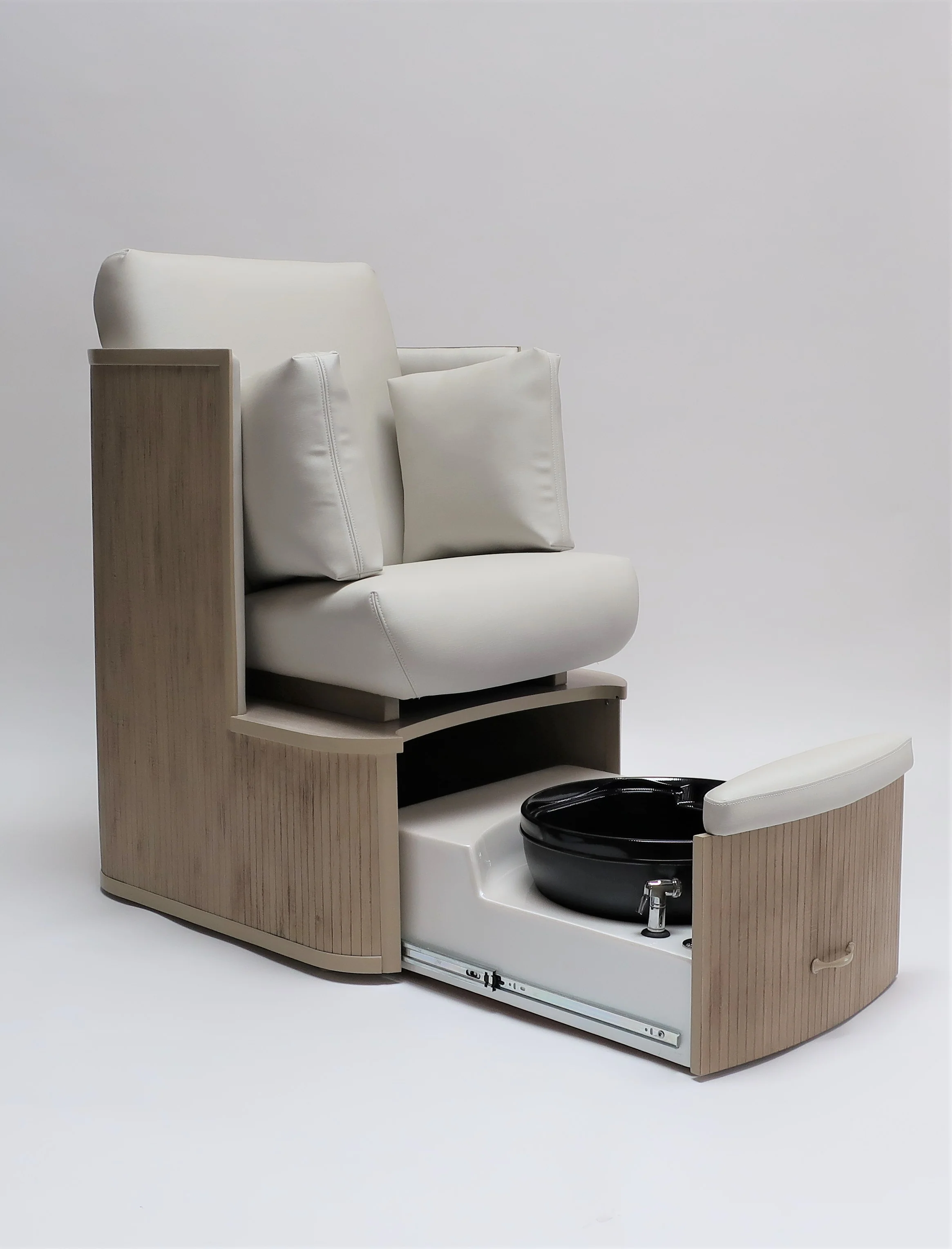 Belava Dorset Plumbed Pedicure Chair with Drain Pump - Image 3