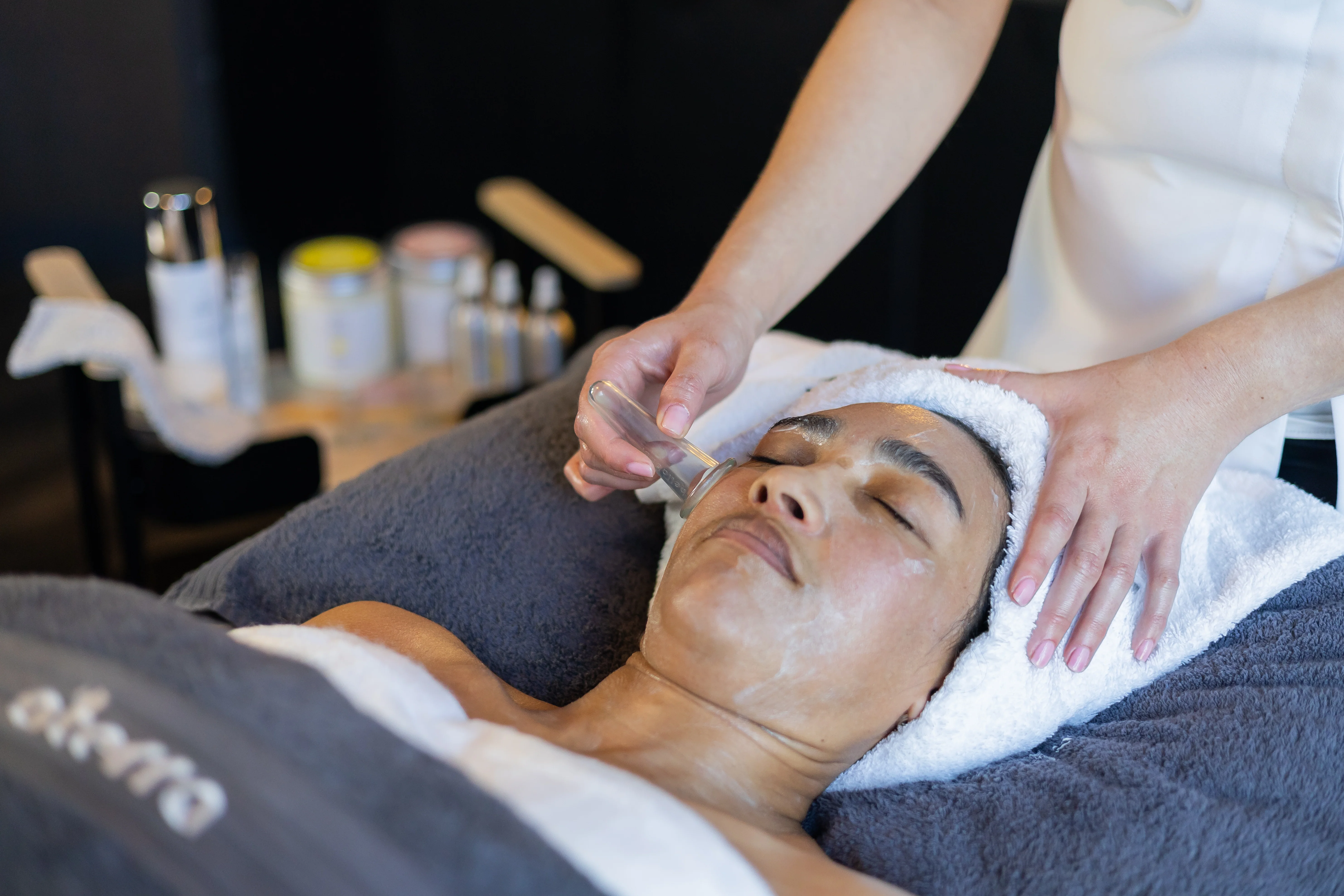 Bellabaci Facial Cups for Facial Cupping - Image 4