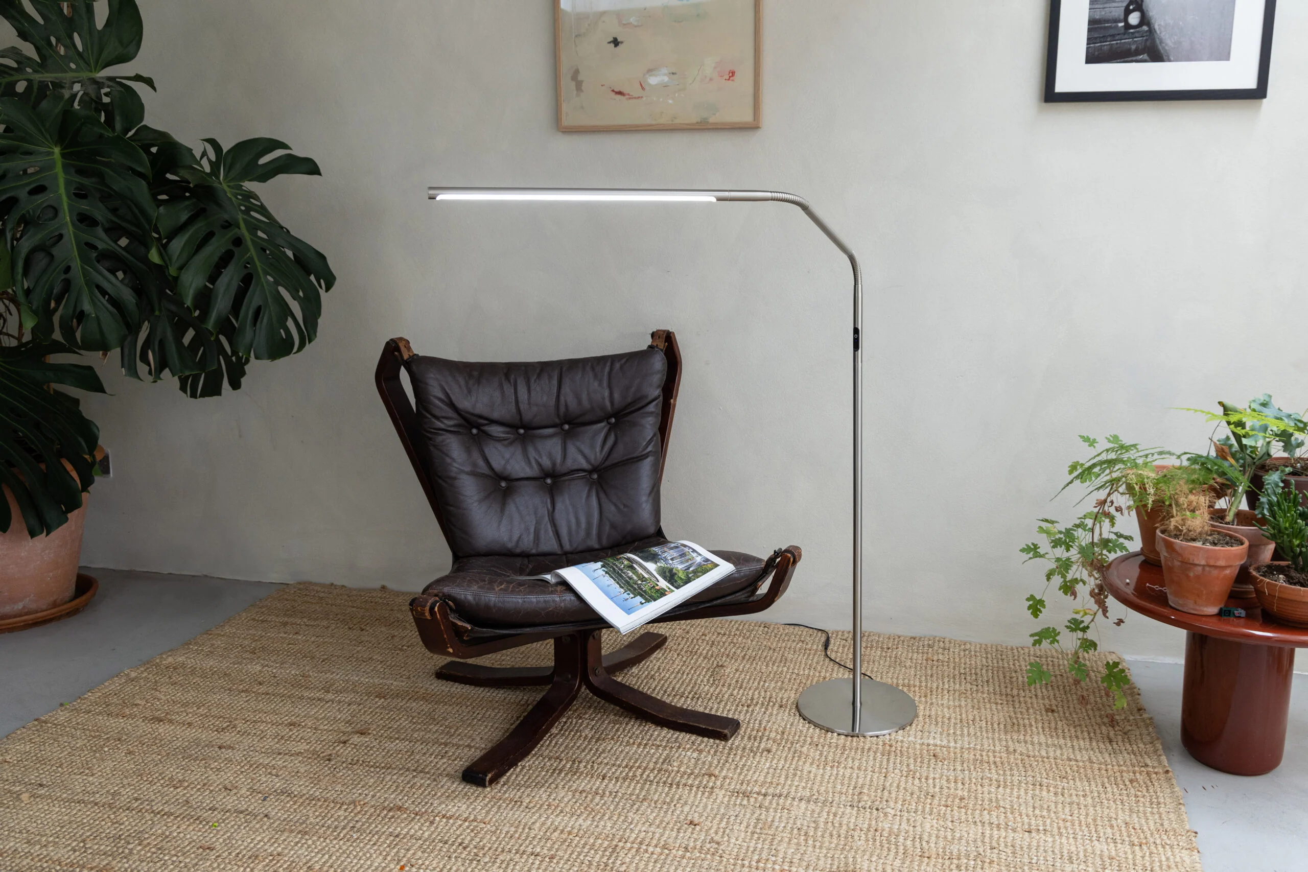 Daylight Slimline 4 Floor Lamp - Image 5