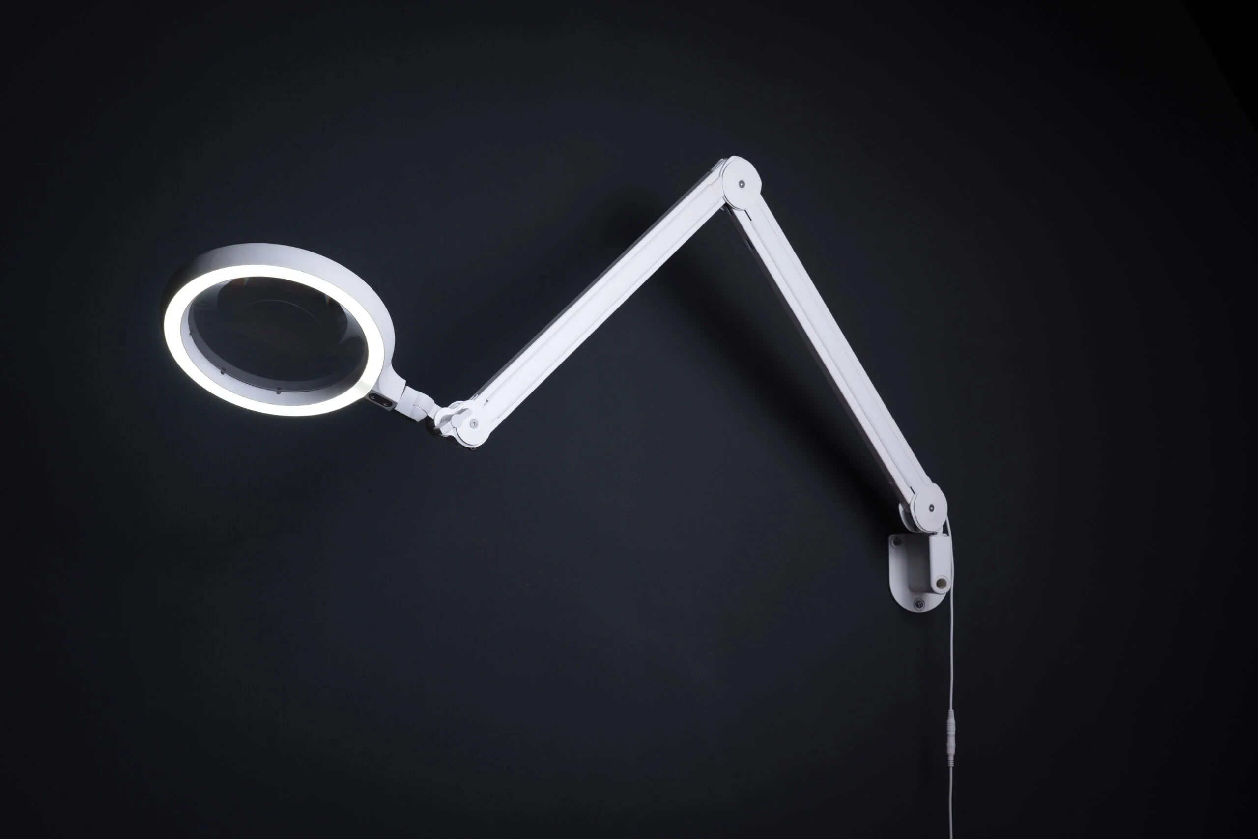Daylight Wall and Table Lamp Mount - Image 3
