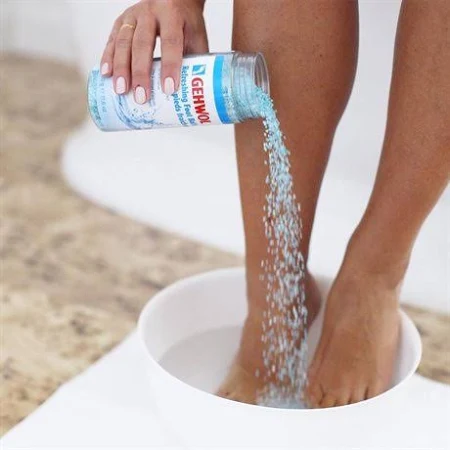 Gehwol Refreshing Foot Bath, 11.6 oz - Image 2