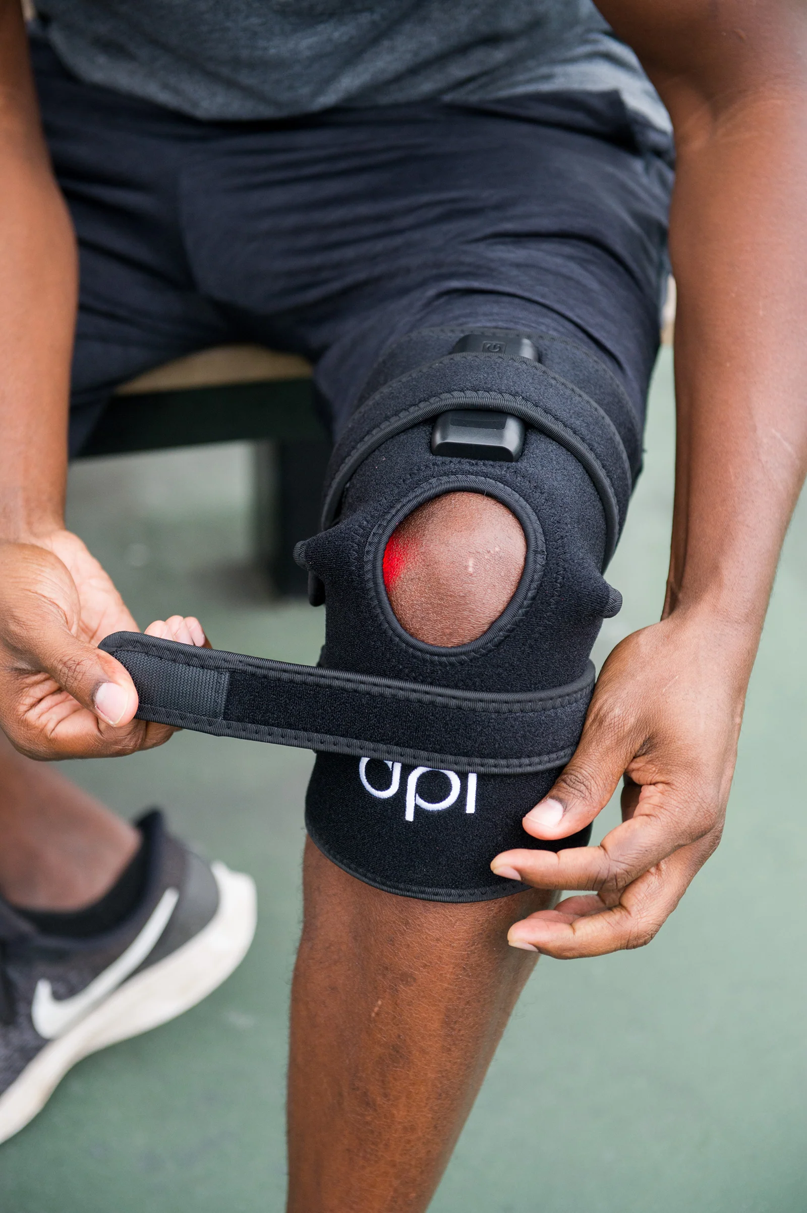 Joint Wrap LED Light Therapy, Pain Relief by dpl Light Therapy - Image 4