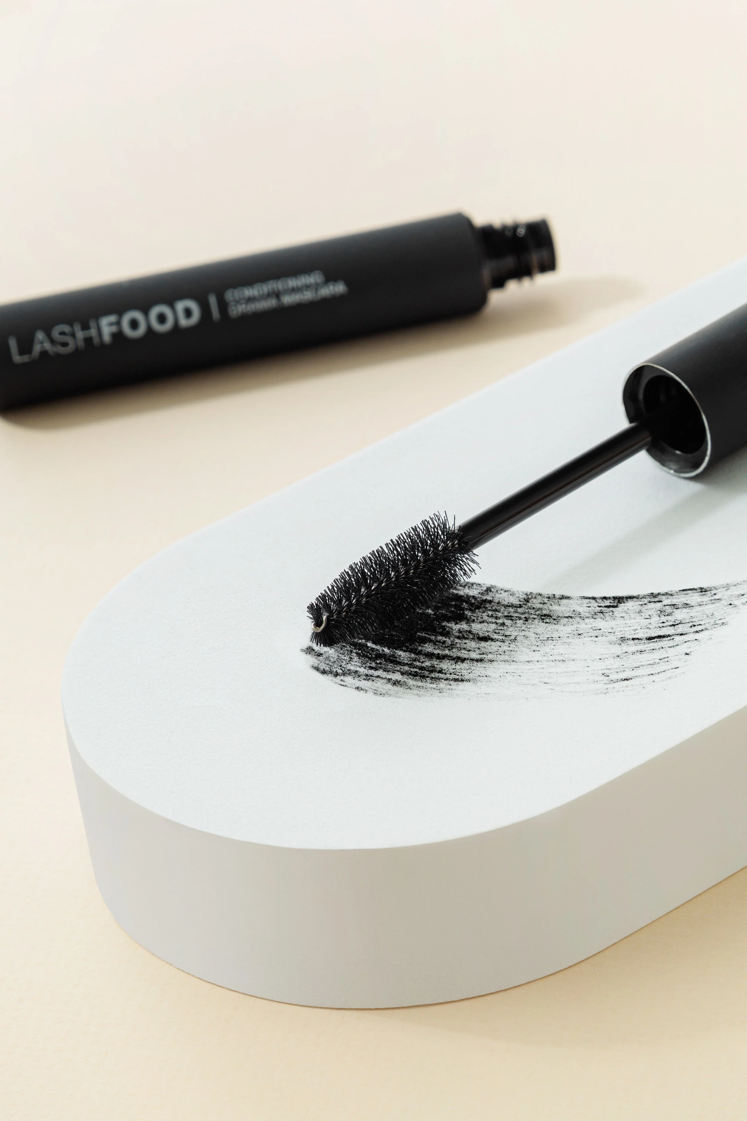 LASHFOOD Conditioning Drama Mascara, 8 ml - Image 3