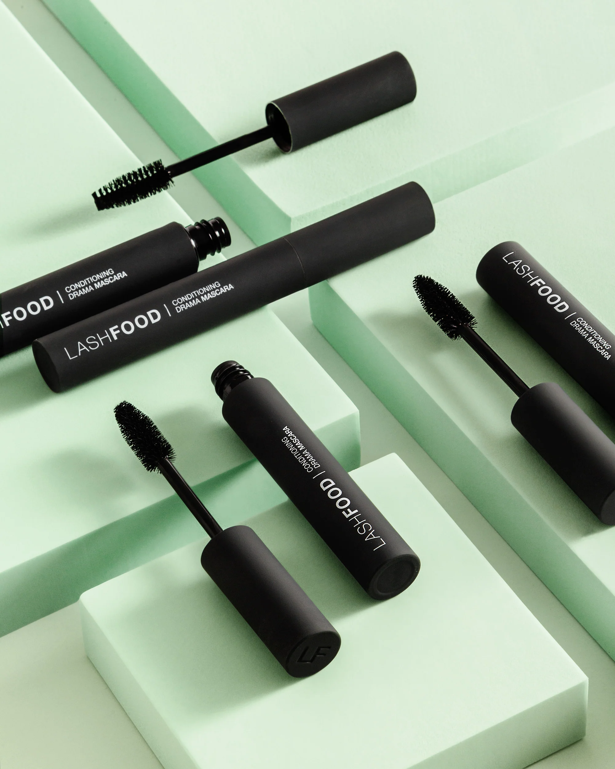 LASHFOOD Conditioning Drama Mascara, 8 ml - Image 5