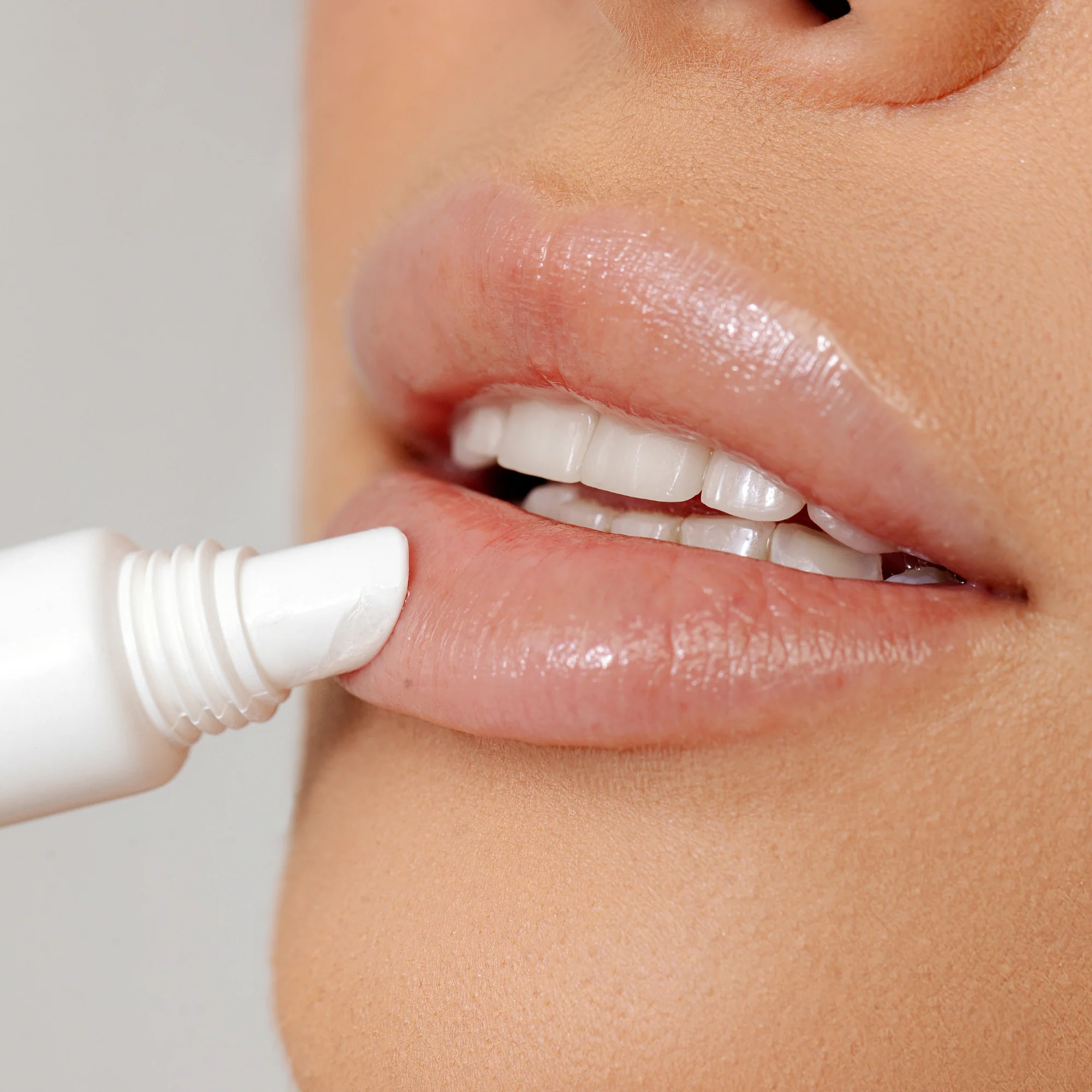 LIPSMART Ultra-Hydrating Lip Treatment, 12 ct - Image 3