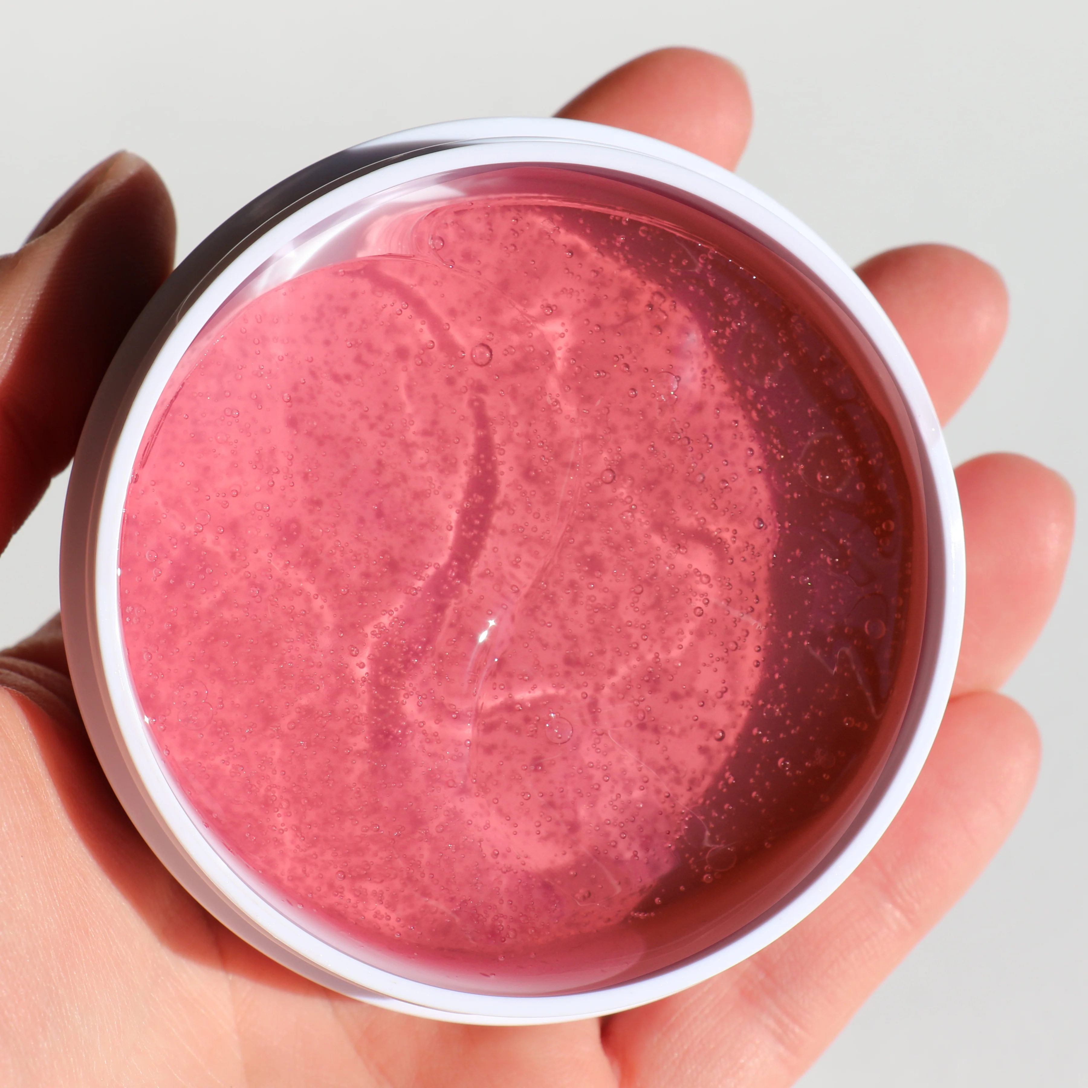 Patchology Serve Chilled Rosé Eye Gels - Image 8