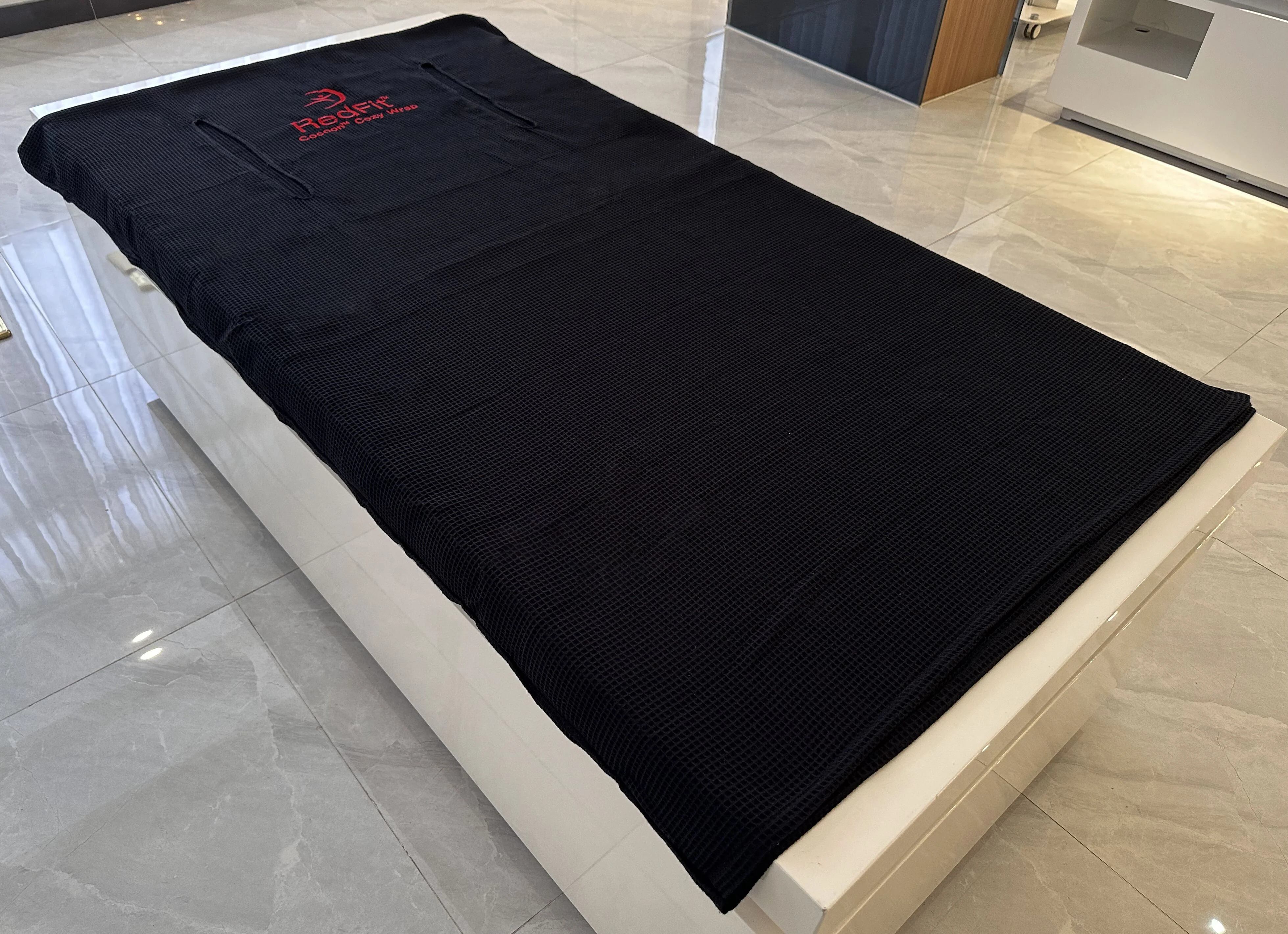 RedFit Cocoon Cozy Wrap - Image 5