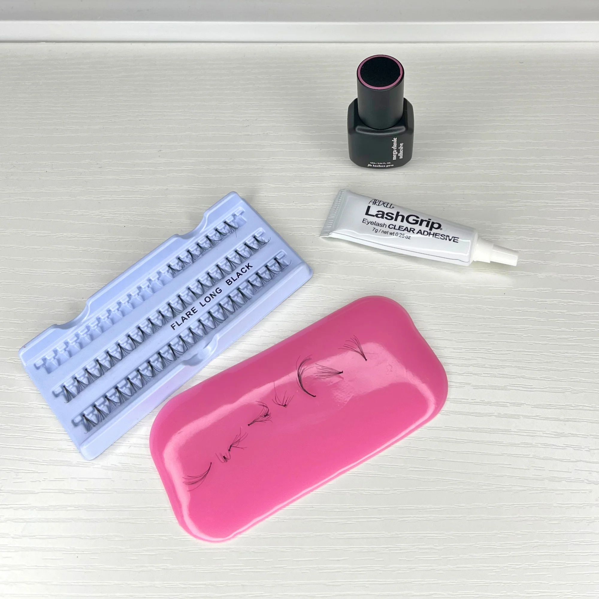 Silicone Eyelash Holder Pads, Pink, 1 Ct. - Image 2