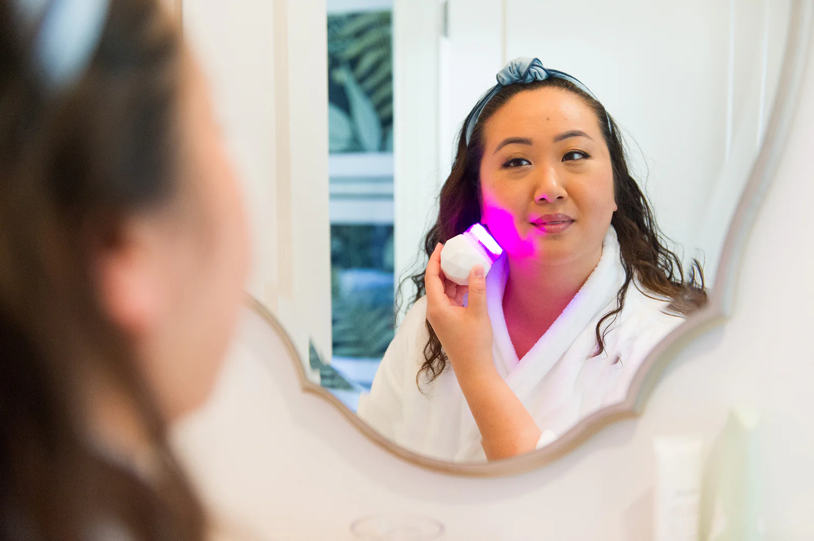 Soniqué Mini LED Sonic Cleanser, Acne Treatment by reVive Light Therapy - Image 6