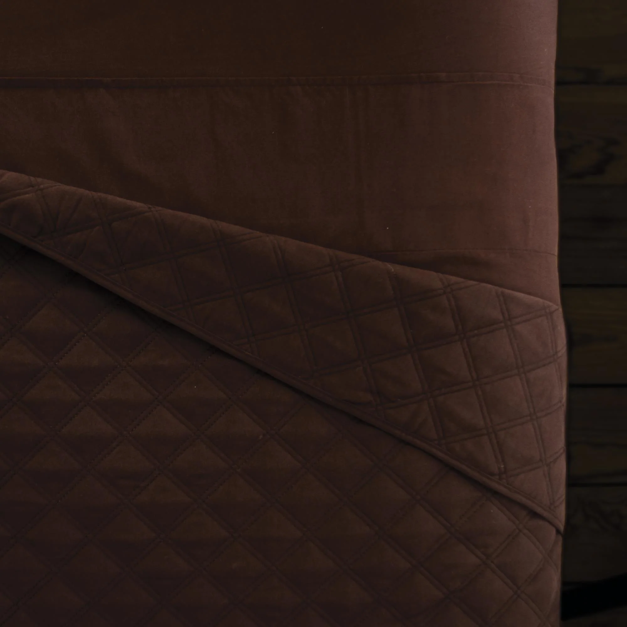 Sposh Microfiber Quilted Blanket - Image 4