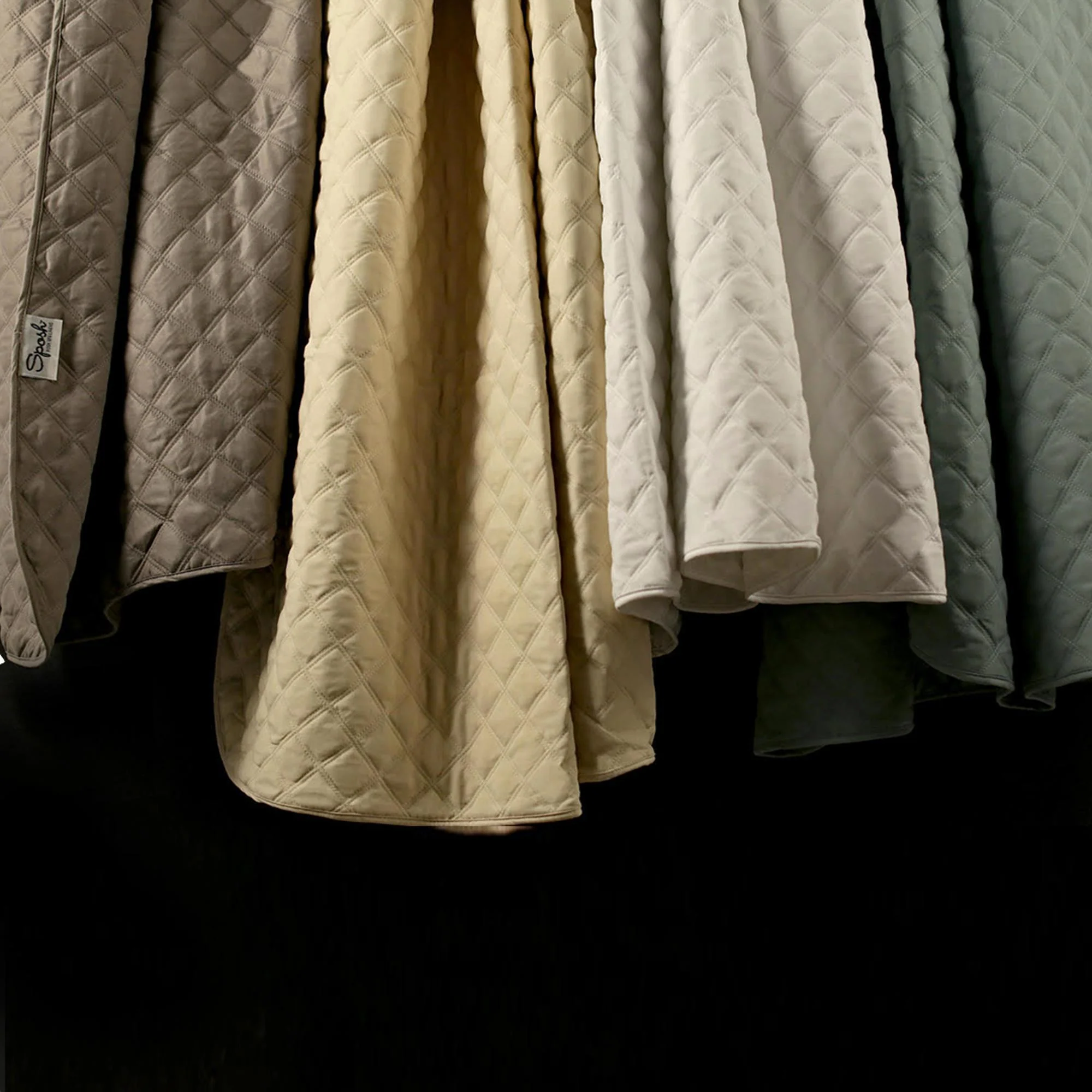 Sposh Microfiber Quilted Blanket - Image 8