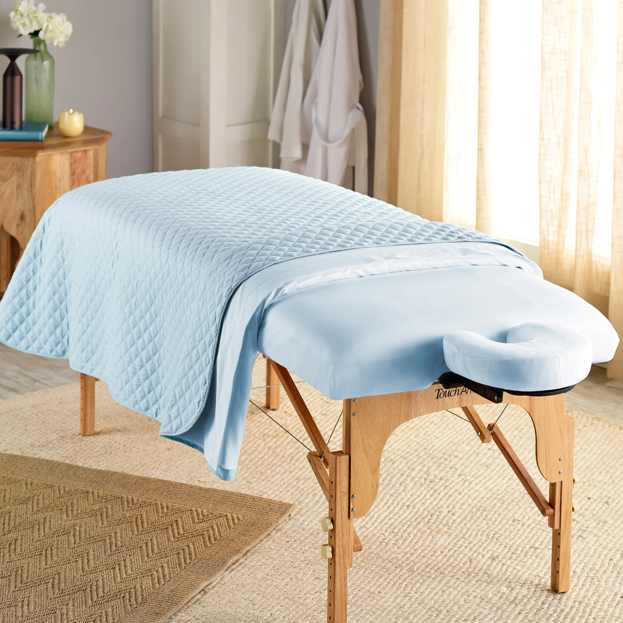 Sposh Microfiber Quilted Blanket - Image 9