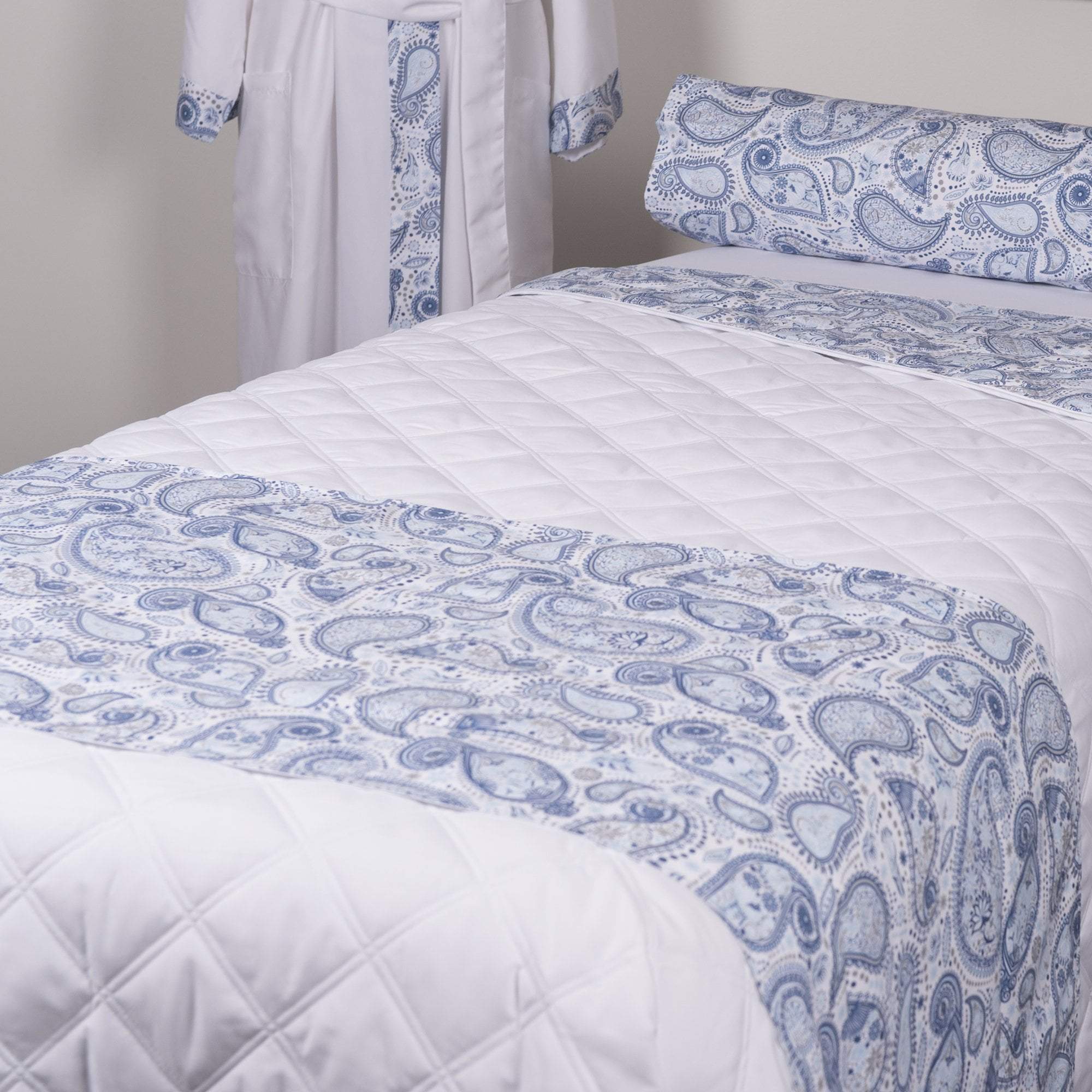 Sposh Massage Table Saddle Paisley Collection - Image 2