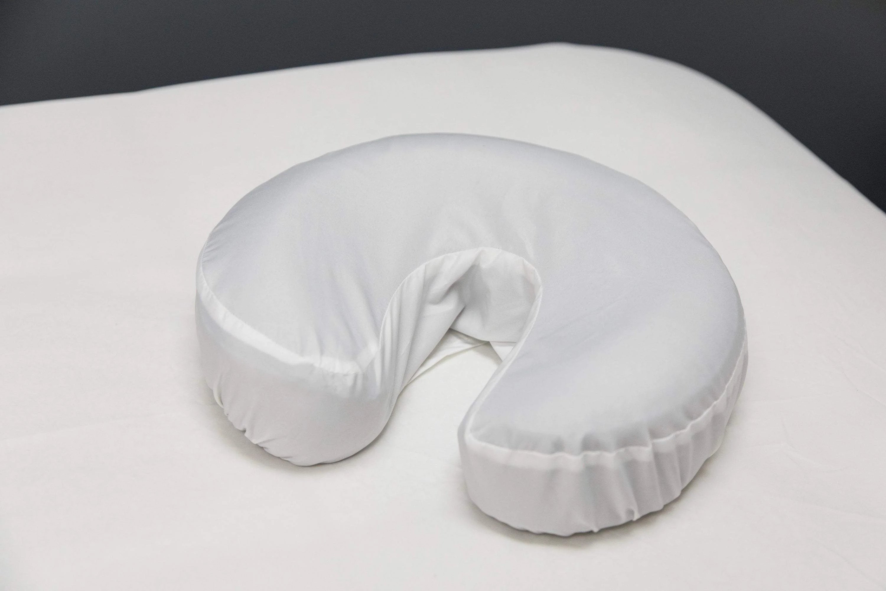 Sposh Premium Waterproof Microfiber Protective Face Rest Cover, White - Image 4