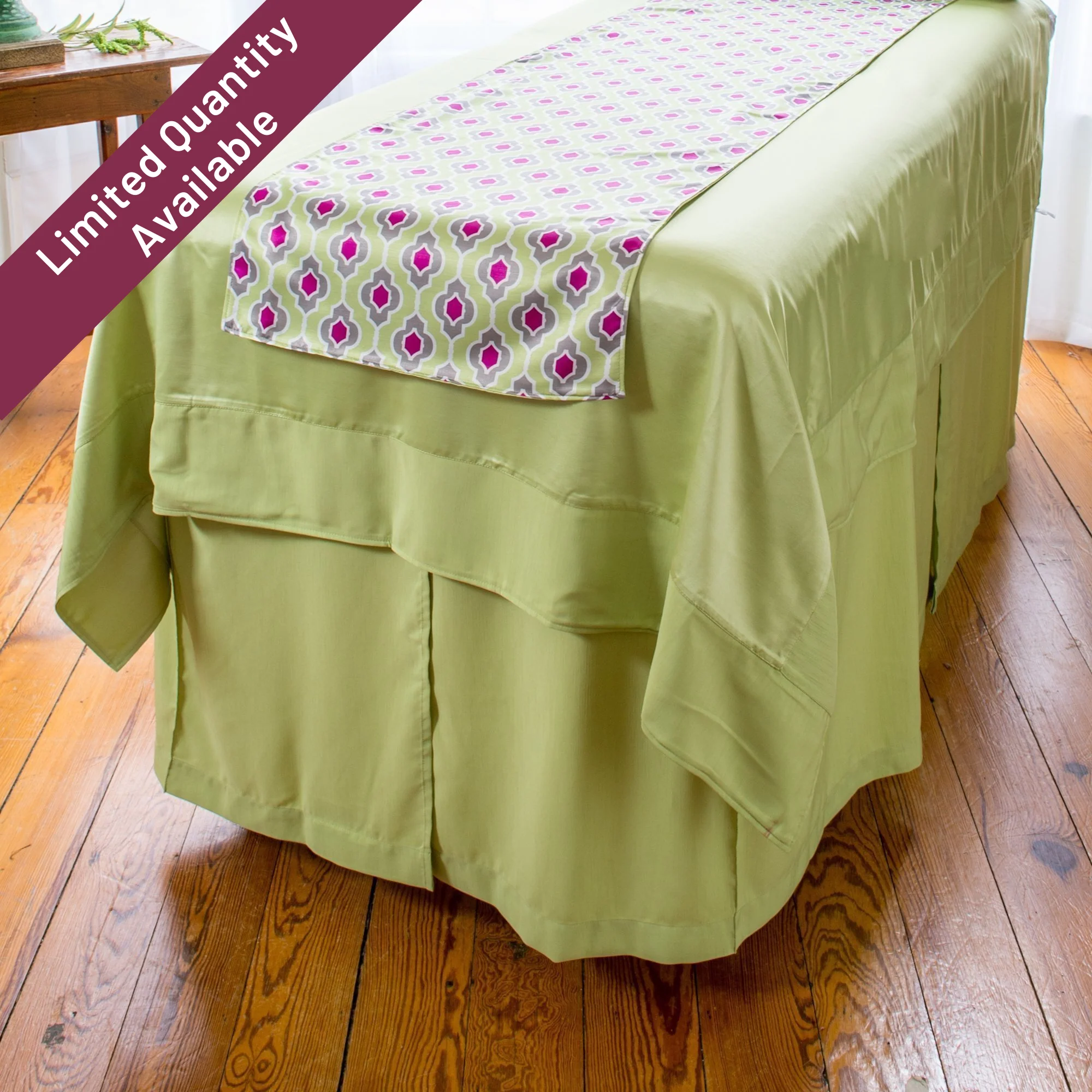 Sposh Table Skirt - Image 2
