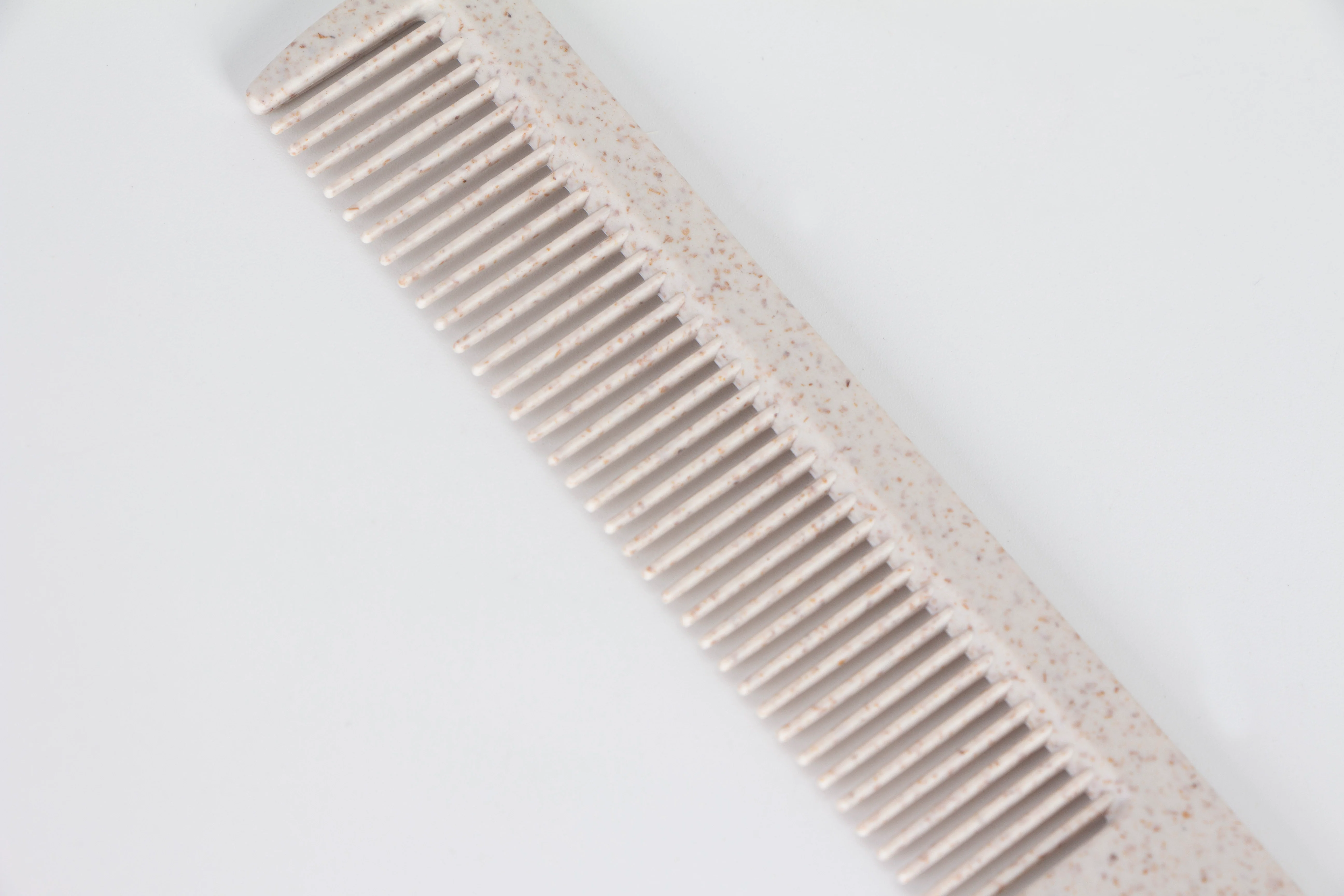 Sustayne Hair Comb, Wheat Straw, 6.8" - Image 3