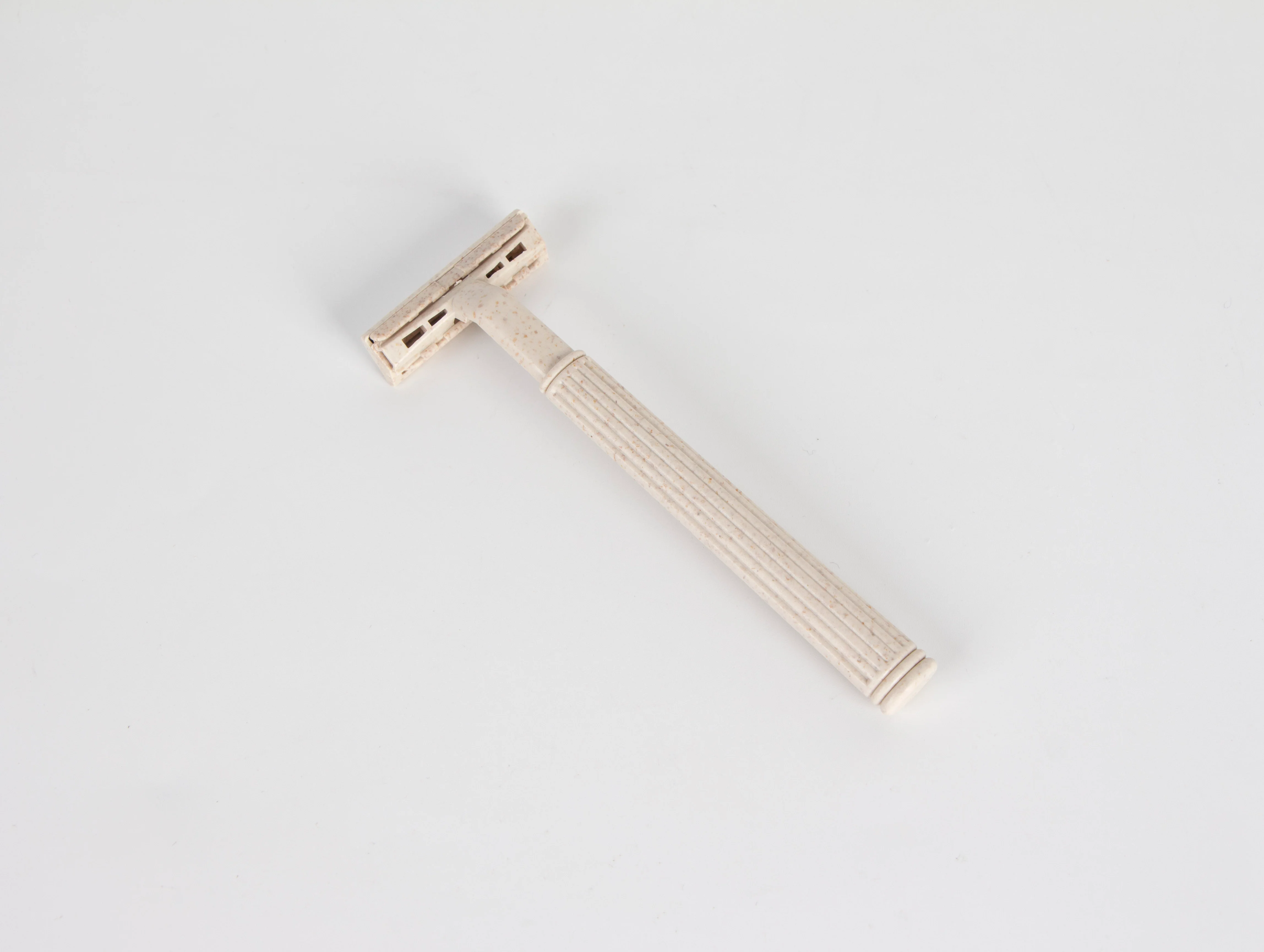 Sustayne Razor, Wheat Straw, Triple Blade - Image 2