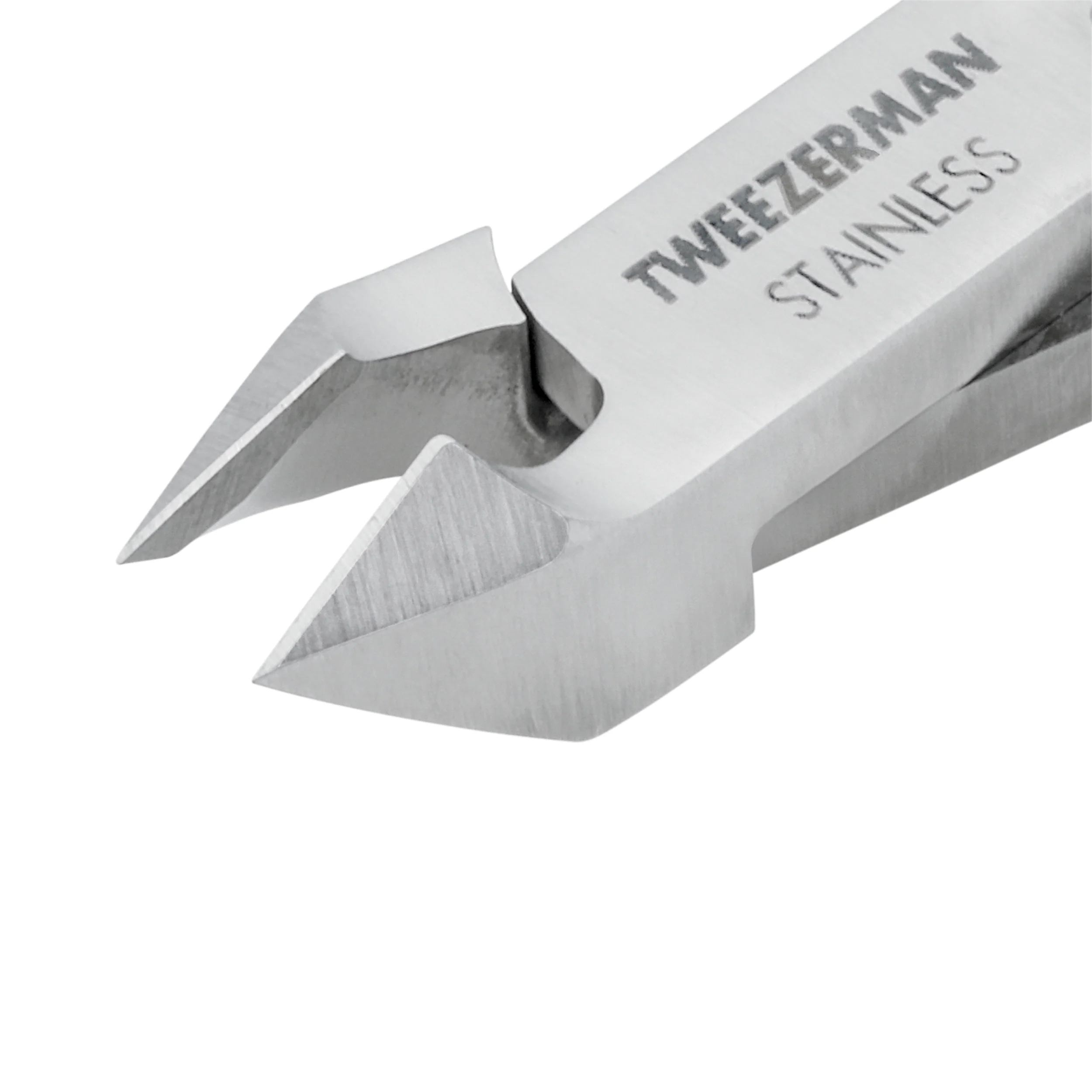 Tweezerman Rockhard Cuticle Nipper 1/2 Jaw - Image 2